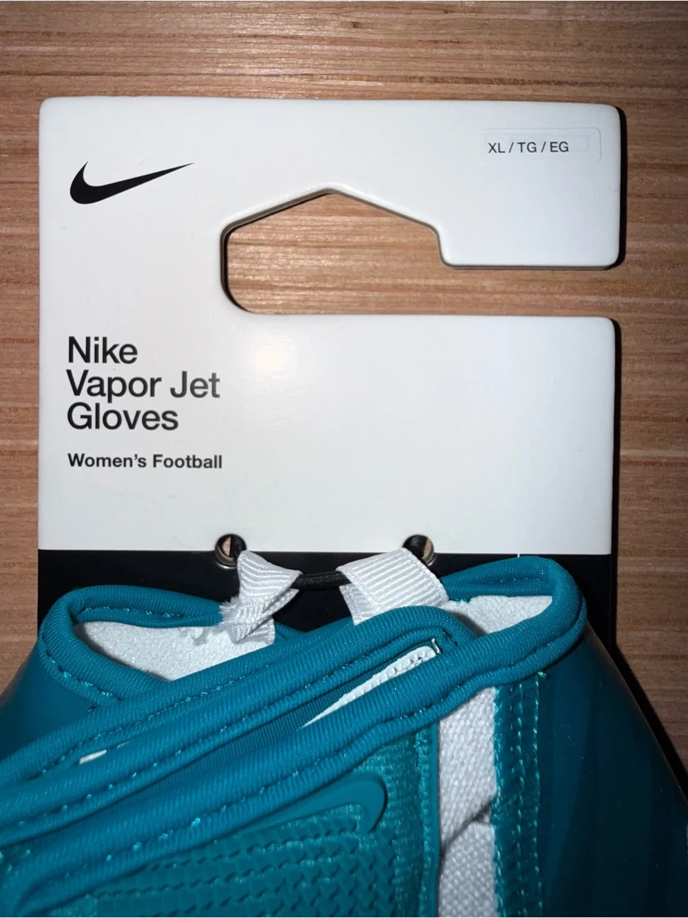 NWT | Nike Vapor Jet 8.0 Women's Football Gloves (Large & X-Large)